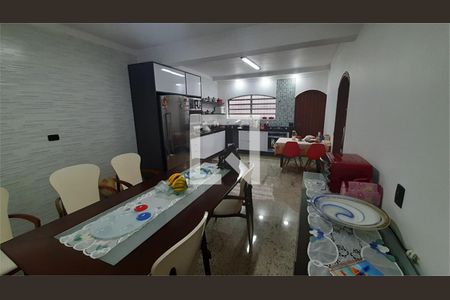 Casa à venda com 3 quartos, 280m² em Vila Leonor, São Paulo