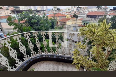 Casa à venda com 3 quartos, 280m² em Vila Leonor, São Paulo