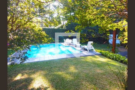 Casa à venda com 2 quartos, 300m² em Chácara Monte Alegre, São Paulo