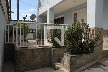 Casa à venda com 4 quartos, 240m² em Vila Kosmos, Rio de Janeiro