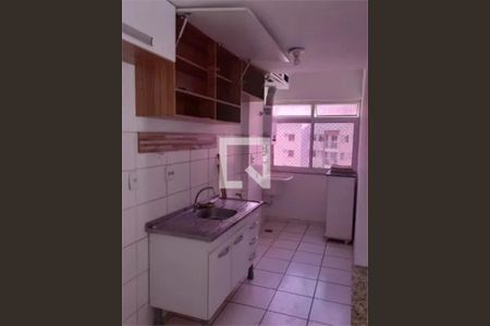 Apartamento à venda com 3 quartos, 60m² em Del Castilho, Rio de Janeiro