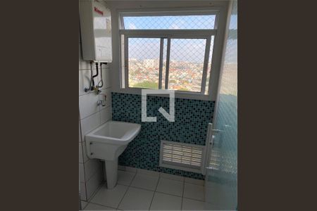 Apartamento à venda com 2 quartos, 57m² em Umuarama, Osasco