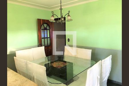 Casa à venda com 4 quartos, 325m² em Jardim Bebedouro, Guarulhos