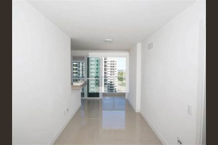 Apartamento à venda com 2 quartos, 77m² em Camorim, Rio de Janeiro