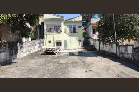 Casa à venda com 3 quartos, 120m² em Brás de Pina, Rio de Janeiro