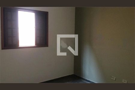 Casa à venda com 3 quartos, 97m² em Vila Vitorio Mazzei, São Paulo