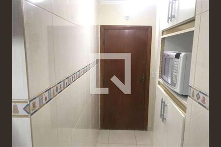 Apartamento à venda com 3 quartos, 140m² em Vila Azevedo, São Paulo