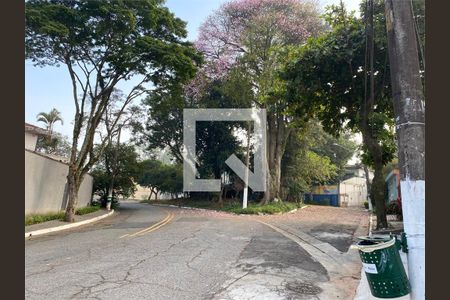 Casa à venda com 3 quartos, 129m² em Parque Sao Domingos, São Paulo