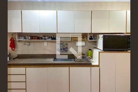 Casa à venda com 3 quartos, 131m² em Planalto Paulista, São Paulo