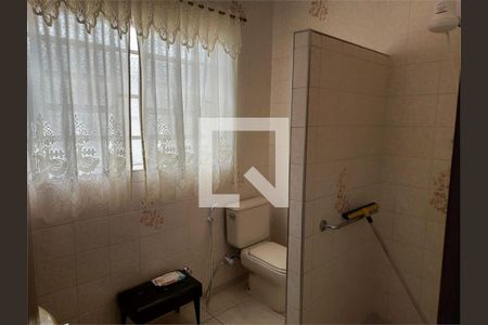 Casa à venda com 4 quartos, 243m² em Utinga, Santo André