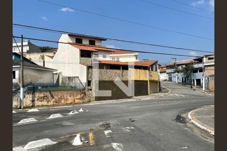 Casa à venda com 6 quartos, 550m² em Jardim Brasilia (Zona Leste), São Paulo