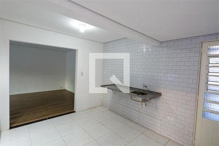 Casa à venda com 3 quartos, 105m² em Jardim Marajoara, São Paulo