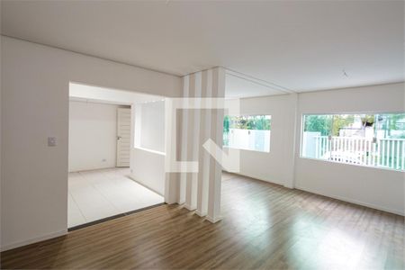 Casa à venda com 3 quartos, 105m² em Jardim Marajoara, São Paulo