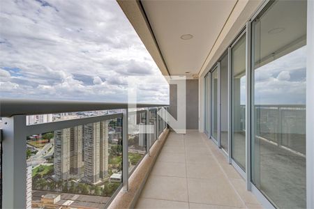 Apartamento à venda com 2 quartos, 112m² em Santo Amaro, São Paulo