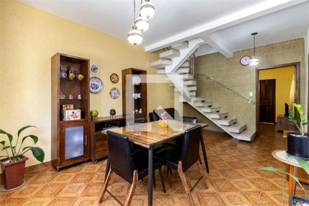 Casa à venda com 4 quartos, 178m² em Vila Romana, São Paulo