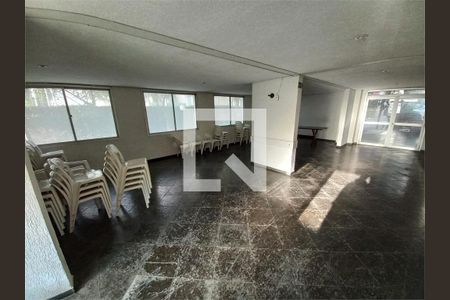 Apartamento à venda com 2 quartos, 60m² em Jardim Umarizal, São Paulo