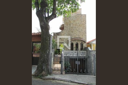 Casa à venda com 3 quartos, 500m² em Vila Palmeiras, São Paulo