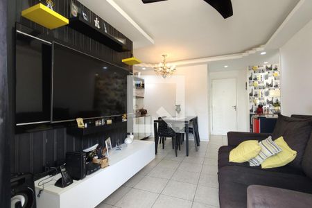 Sala de apartamento à venda com 2 quartos, 70m² em Freguesia (jacarepaguá), Rio de Janeiro