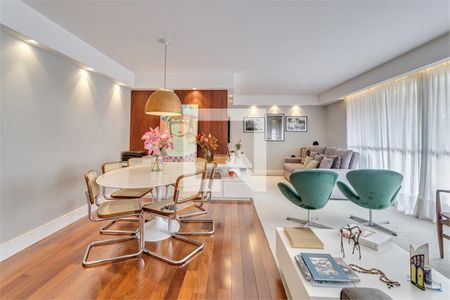 Apartamento à venda com 3 quartos, 131m² em Brooklin, São Paulo