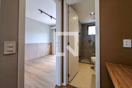 Entrada Quarto de kitnet/studio para alugar com 1 quarto, 38m² em Paraíso, São Paulo