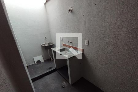 Cozinha - Lavanderia de kitnet/studio para alugar com 1 quarto, 25m² em Antonio Marincek, Ribeirão Preto