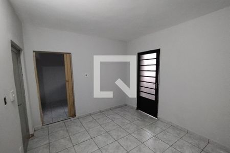 Dormitório de kitnet/studio para alugar com 1 quarto, 25m² em Antonio Marincek, Ribeirão Preto