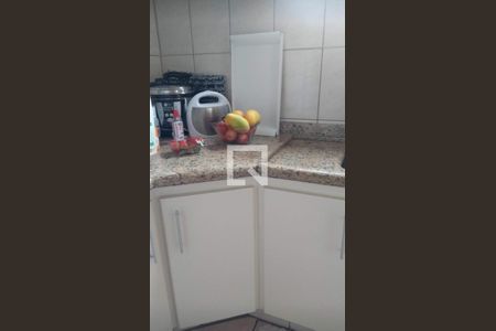 Cozinha de apartamento à venda com 2 quartos, 51m² em Conjunto Residencial José Bonifácio, São Paulo