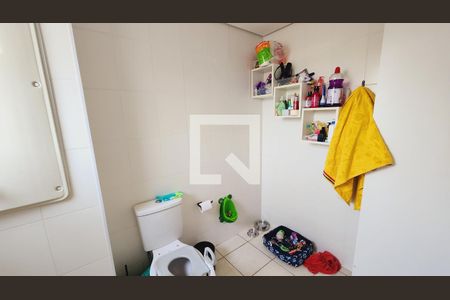 Banheiro de apartamento à venda com 1 quarto, 76m² em Residencial das Flores, Várzea Paulista