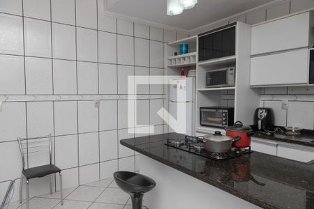 Cozinha 1 de casa à venda com 3 quartos, 423m² em Campanário, Diadema