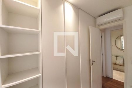 Quarto 1 de apartamento à venda com 2 quartos, 70m² em Cambuí, Campinas