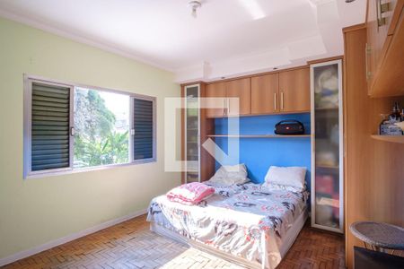 Quarto 2 de casa à venda com 4 quartos, 400m² em Jardim Textil, São Paulo