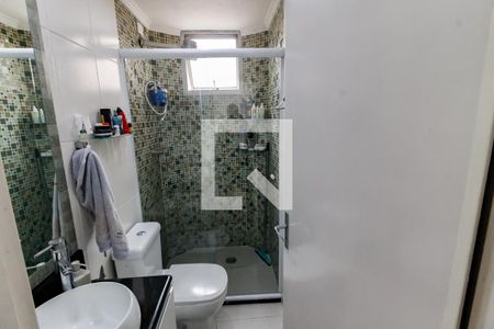 Banheiro de apartamento à venda com 3 quartos, 57m² em Jardim Caboré, São Paulo