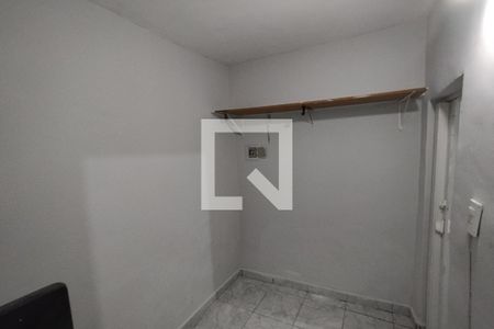 Banheiro Social de kitnet/studio para alugar com 1 quarto, 25m² em Antonio Marincek, Ribeirão Preto