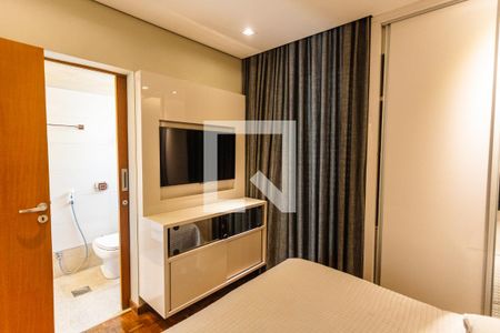 Suíte de apartamento à venda com 3 quartos, 89m² em Colégio Batista, Belo Horizonte