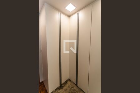 Closet de apartamento à venda com 3 quartos, 89m² em Colégio Batista, Belo Horizonte