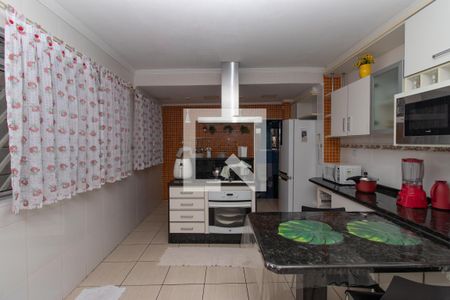 Cozinha de apartamento à venda com 2 quartos, 110m² em Vila Maria Alta, São Paulo