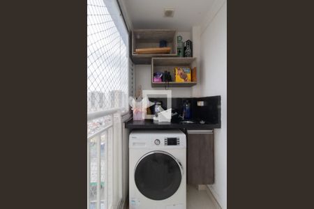 Varanda de apartamento à venda com 2 quartos, 59m² em Jardim Flor da Montanha, Guarulhos