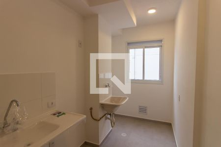 Cozinha e Área de Serviço de kitnet/studio para alugar com 1 quarto, 27m² em Jardim Helena, São Paulo