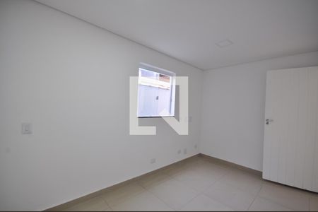 Quarto 1 de casa para alugar com 1 quarto, 30m² em Vila Nova Mazzei, São Paulo