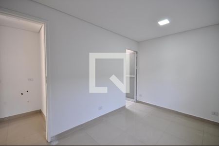 Quarto 1 de casa para alugar com 1 quarto, 30m² em Vila Nova Mazzei, São Paulo