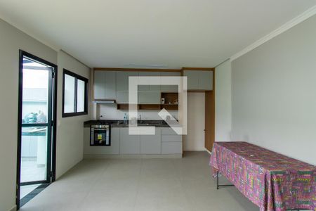 Sala/Cozinha de casa de condomínio para alugar com 2 quartos, 67m² em Jardim Petropolis, Cotia