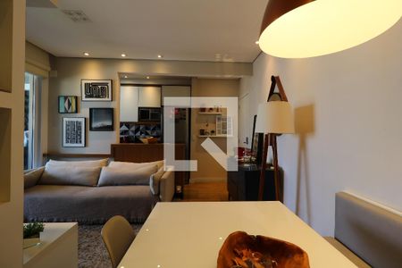 Sala de apartamento à venda com 2 quartos, 67m² em Jardim, Santo André