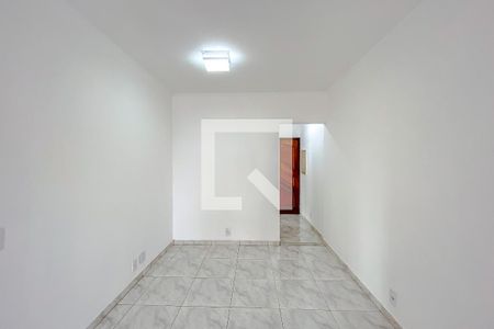 Sala de apartamento à venda com 3 quartos, 74m² em Vila Bertioga, São Paulo