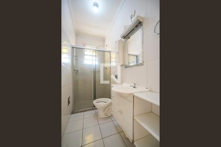 Banheiro de casa de condomínio para alugar com 1 quarto, 60m² em Vila Sao Geraldo, São Paulo