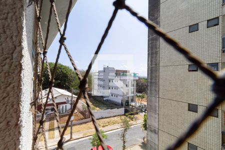 Vista da sala 2 de apartamento para alugar com 4 quartos, 200m² em Ouro Preto, Belo Horizonte