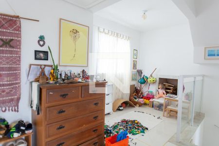 sala de casa de condomínio à venda com 4 quartos, 162m² em Vila Madeira, Nova Lima