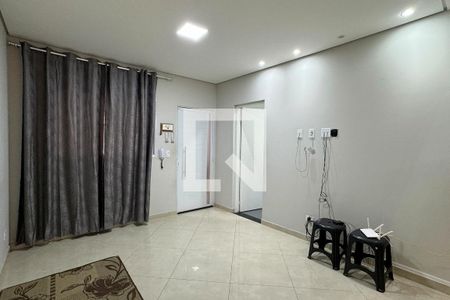 Sala de casa para alugar com 2 quartos, 125m² em Jardim Ana Cristina(votupoca), Barueri