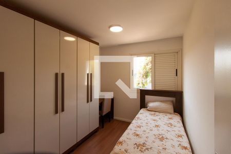 Quarto 2 de apartamento para alugar com 3 quartos, 61m² em Sítio Pinheirinho, São Paulo