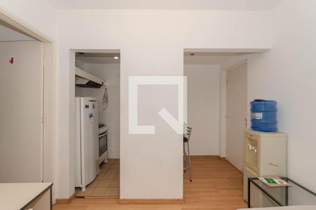 Sala/Cozinha de apartamento à venda com 1 quarto, 54m² em Morro dos Ingleses, São Paulo