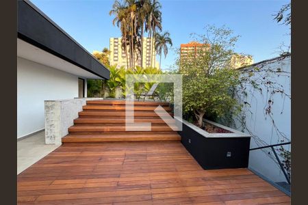 Casa à venda com 3 quartos, 407m² em Jardim das Bandeiras, São Paulo